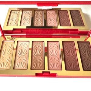 Brand new Estee Lauder Limited Edition 'Trick Of The Eyes' Eyeshadow Palette